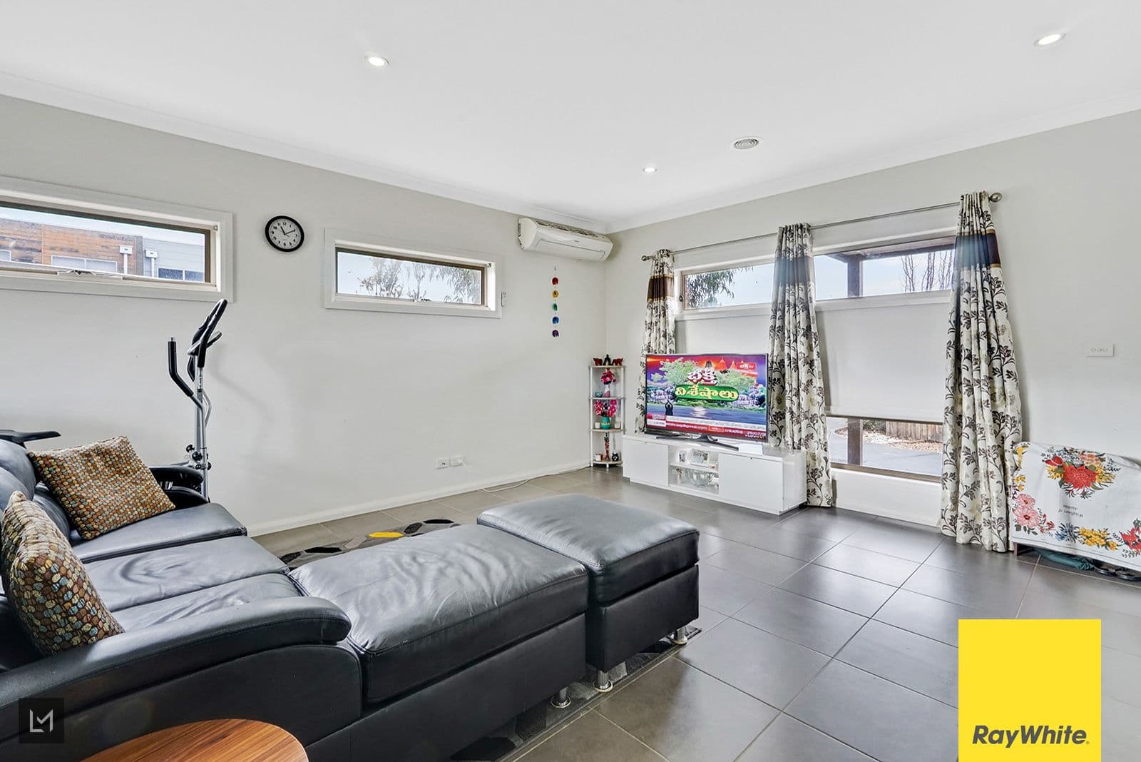 17 Craig Close, Truganina VIC 3029, Truganina - Image 1
