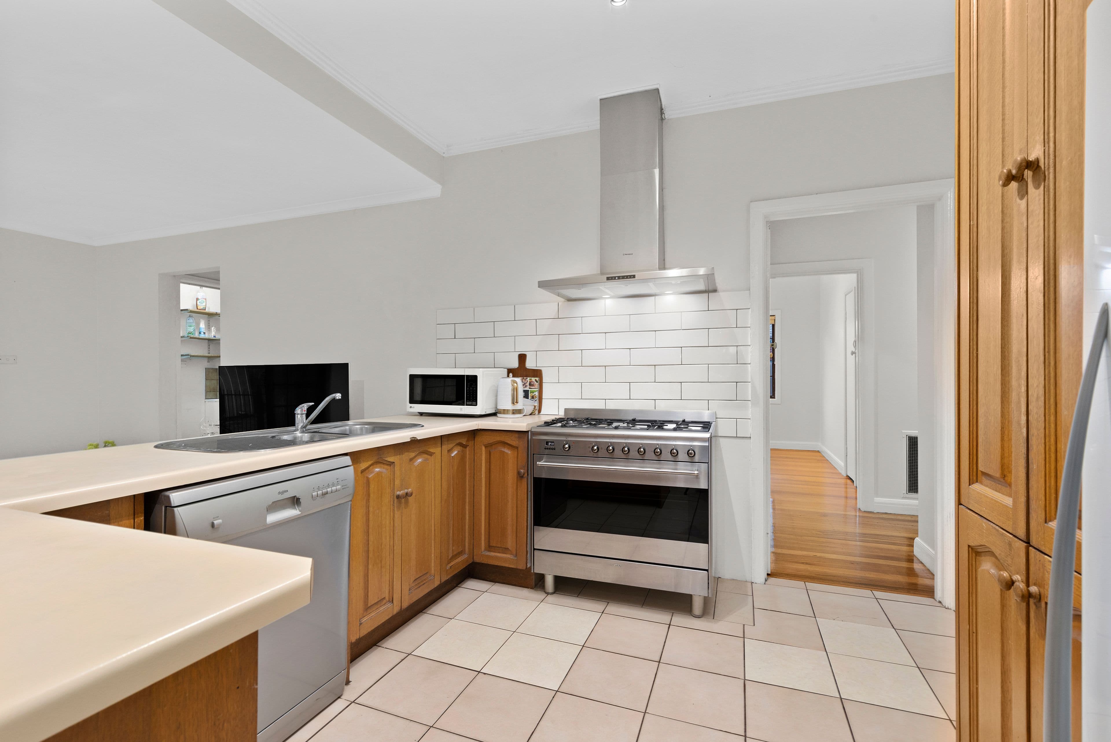 5 Shipston Road, Cheltenham VIC 3192, Cheltenham - Thumbnail 5