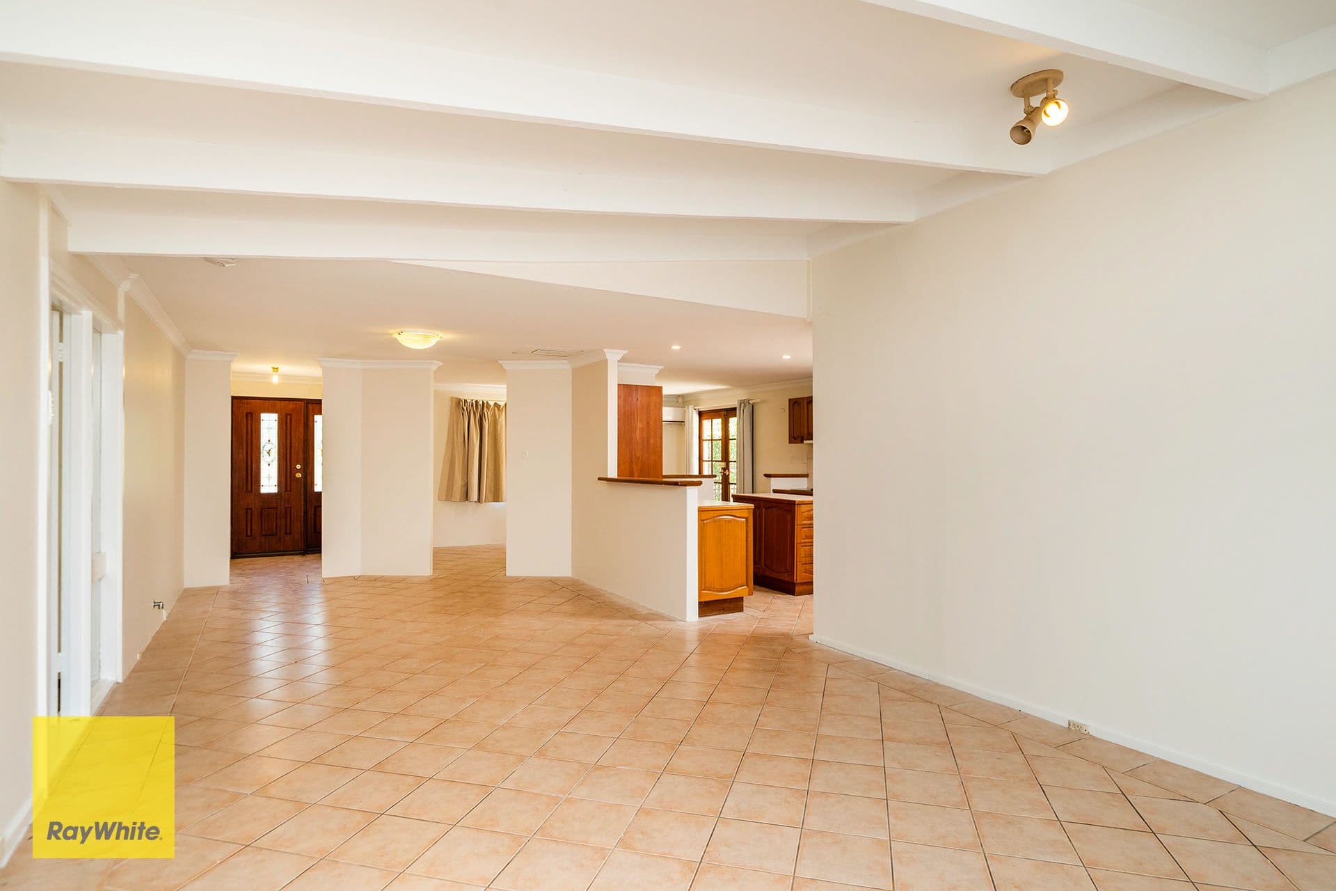6 Connor Road, Lesmurdie WA 6076, Lesmurdie - Thumbnail 4