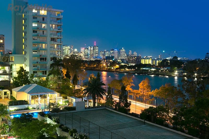 66 Dunmore Terrace, AUCHENFLOWER QLD 4066, Auchenflower - Thumbnail 2