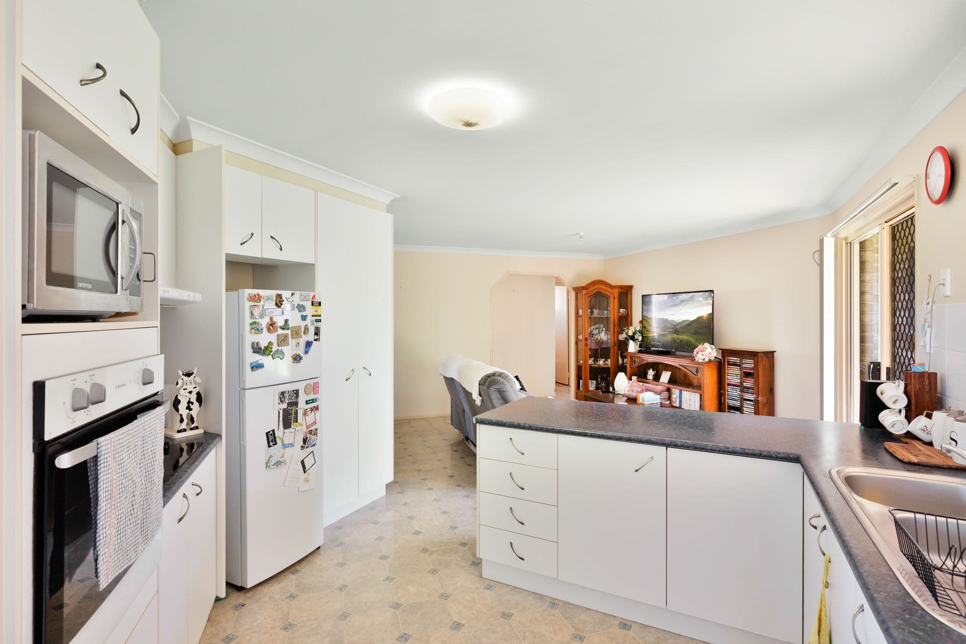 21 Macrossan Street, Cranley QLD 4350, Cranley - Thumbnail 4