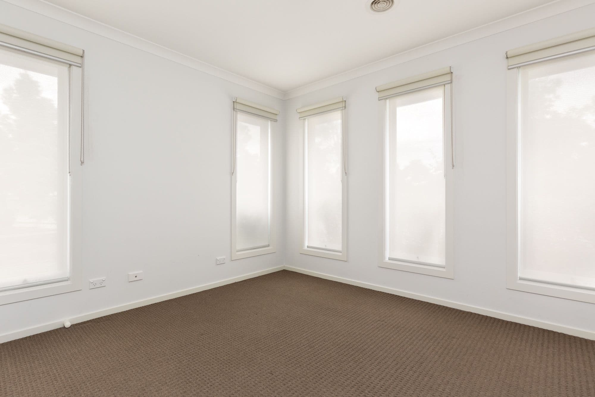 25 Renlik Circuit, Cranbourne North VIC 3977, Cranbourne North - Thumbnail 7
