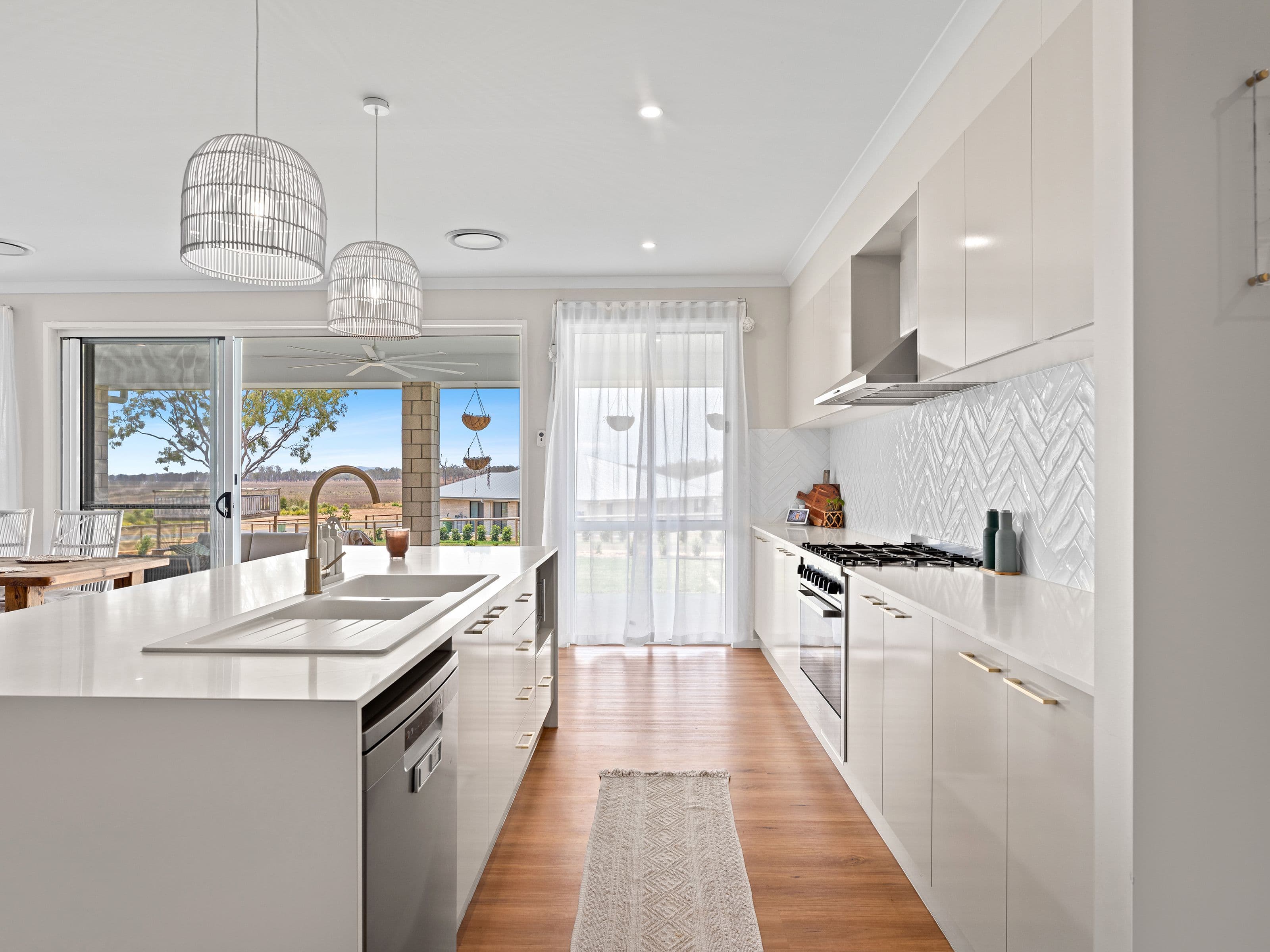 1 Camberwell Crescent, Kensington Grove QLD 4341, Kensington Grove - Thumbnail 3