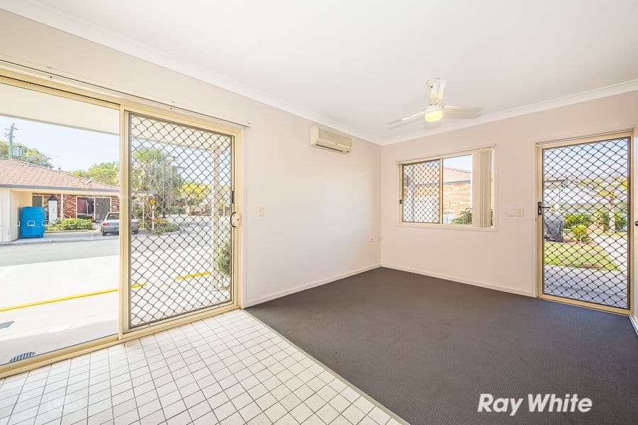 56 Biggs Avenue, Beachmere QLD 4510, Beachmere - Thumbnail 2