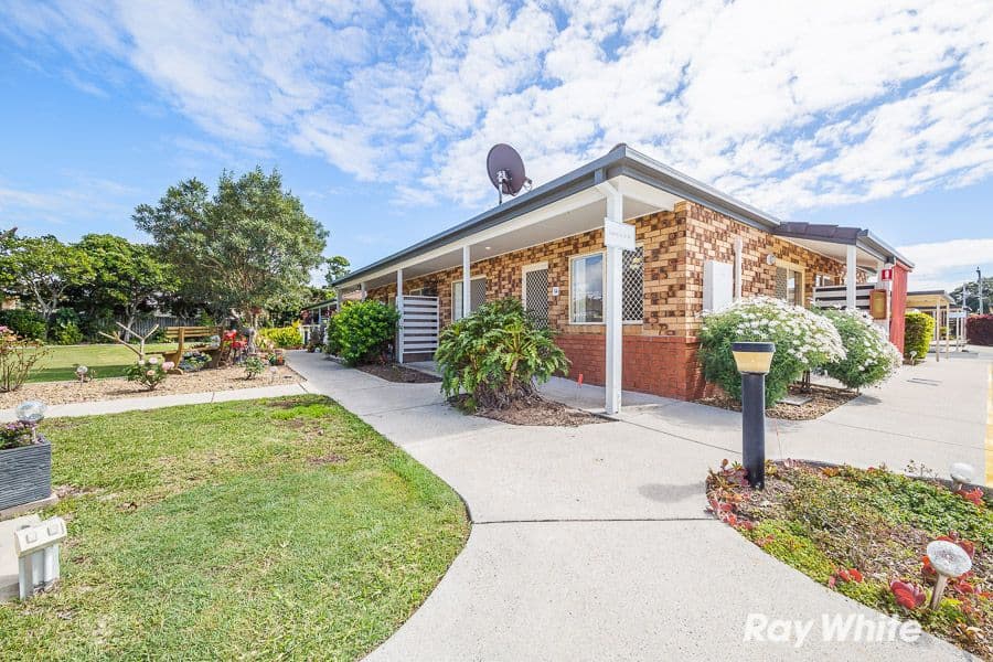56 Biggs Avenue, Beachmere QLD 4510, Beachmere - Thumbnail 3