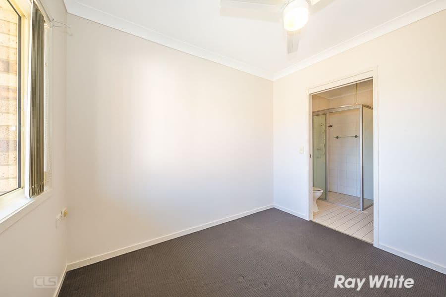 56 Biggs Avenue, Beachmere QLD 4510, Beachmere - Thumbnail 6