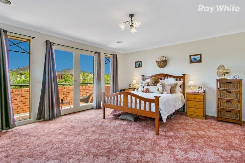 19 Clearwater Drive, Pakenham VIC 3810, Pakenham - Thumbnail 8
