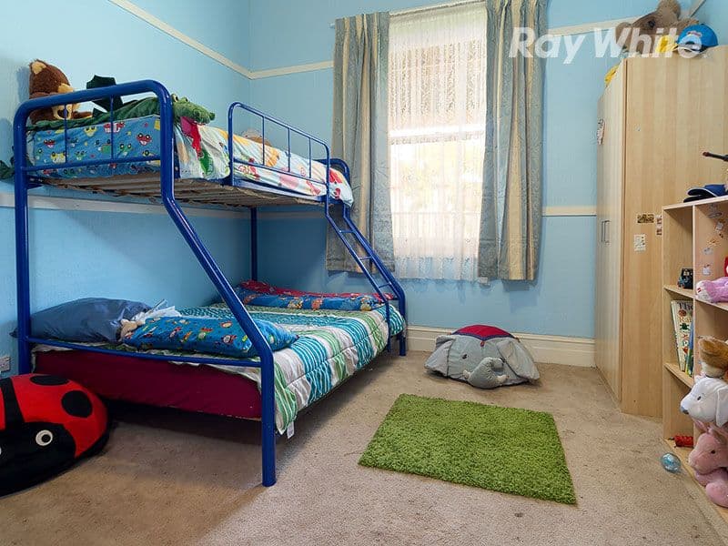 27 Bow Street, COROWA NSW 2646, Corowa - Thumbnail 8