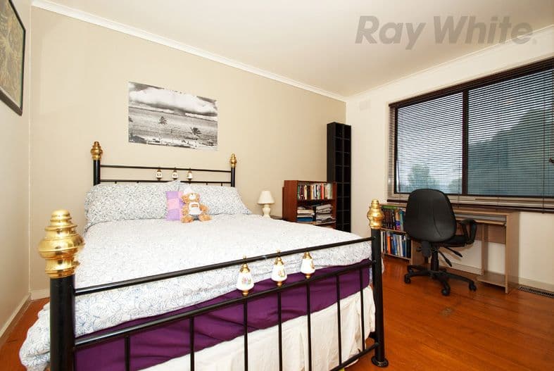 1 Highview Drive, MOOROOLBARK VIC 3138, Mooroolbark - Thumbnail 4