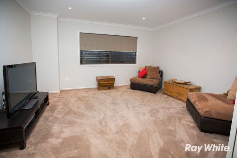 31 Edgeware Close, PAKENHAM VIC 3810, Pakenham - Thumbnail 6
