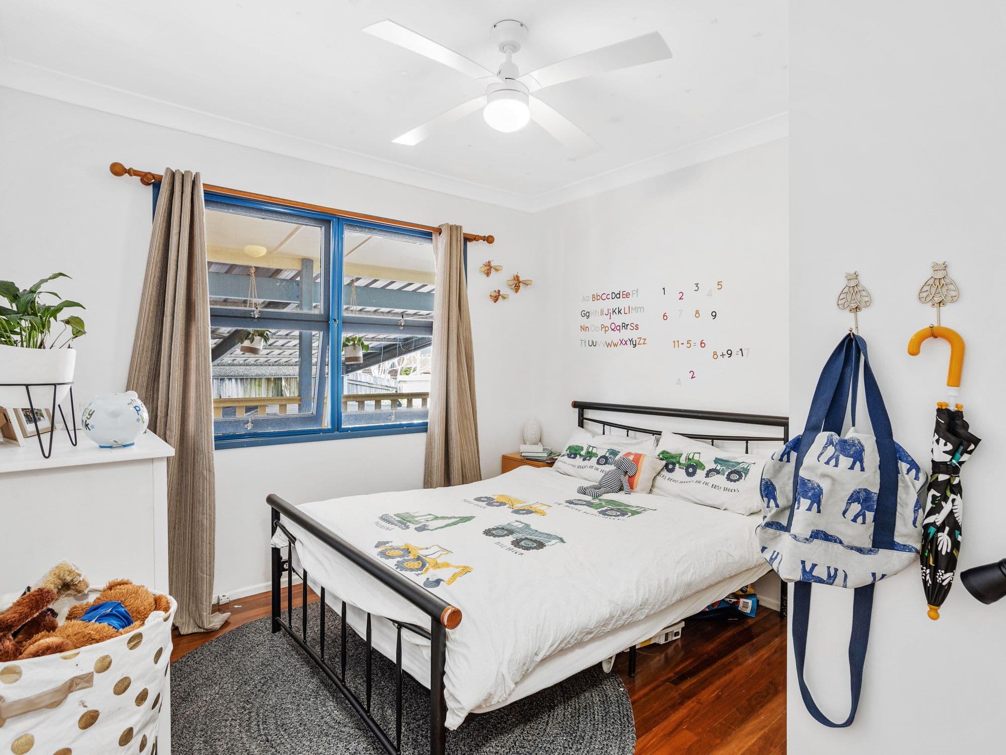 14 Ewan Street, Southport QLD 4215, Southport - Thumbnail 8