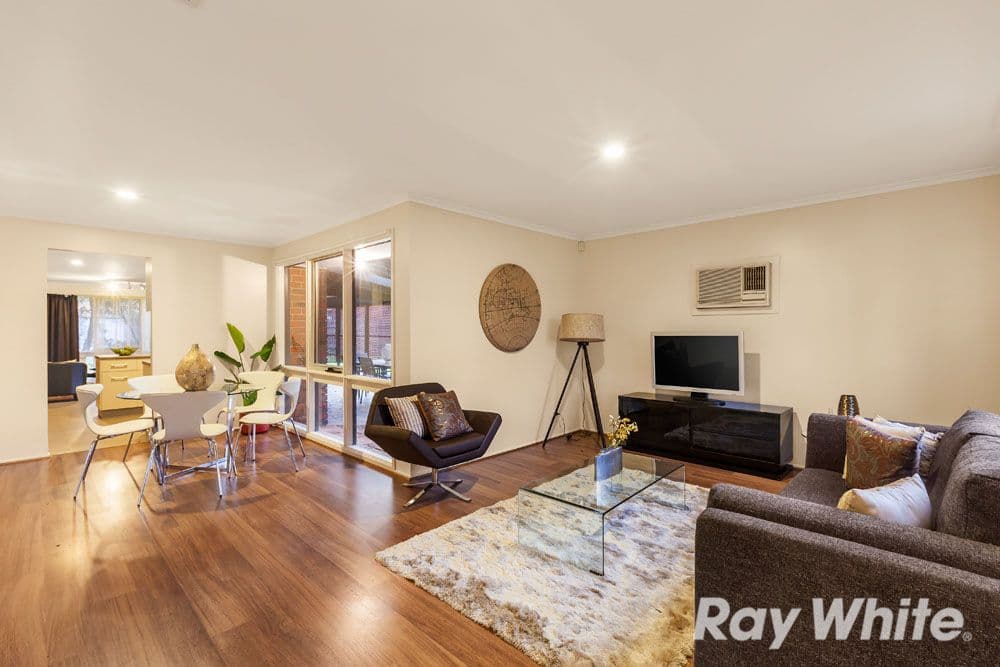 2 Raffindale Court, Mill Park VIC 3082, Mill Park - Thumbnail 2