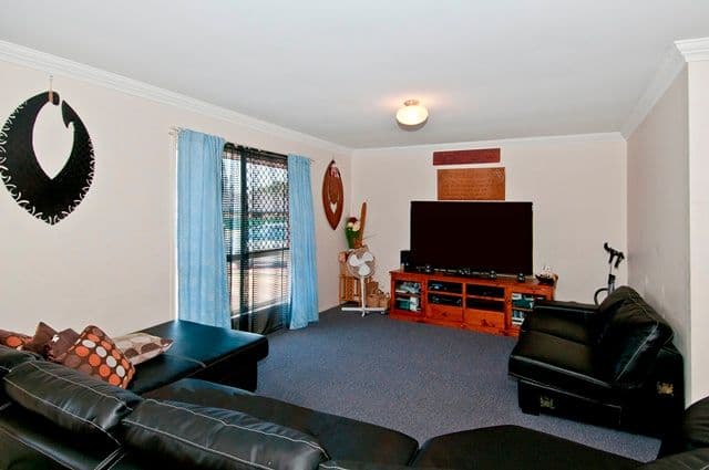 13 Chasbet Street, MARSDEN QLD 4132, Marsden - Thumbnail 3