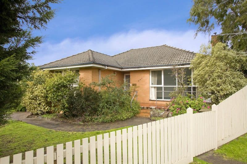 291 Roslyn Road, HIGHTON VIC 3216, Highton - Image 1