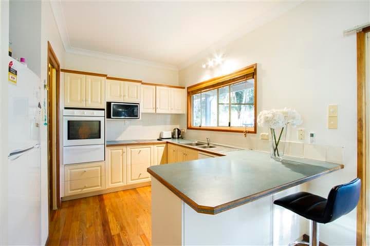 10 Panoramic Court, Cannonvale QLD 4802, Cannonvale - Thumbnail 3