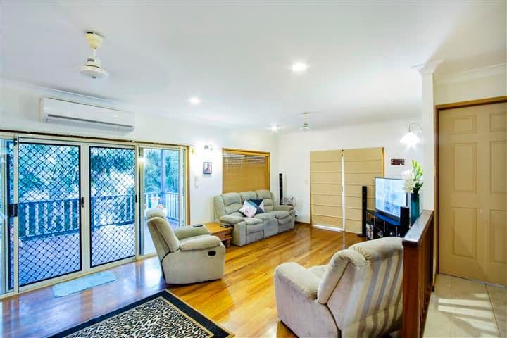 10 Panoramic Court, Cannonvale QLD 4802, Cannonvale - Thumbnail 4