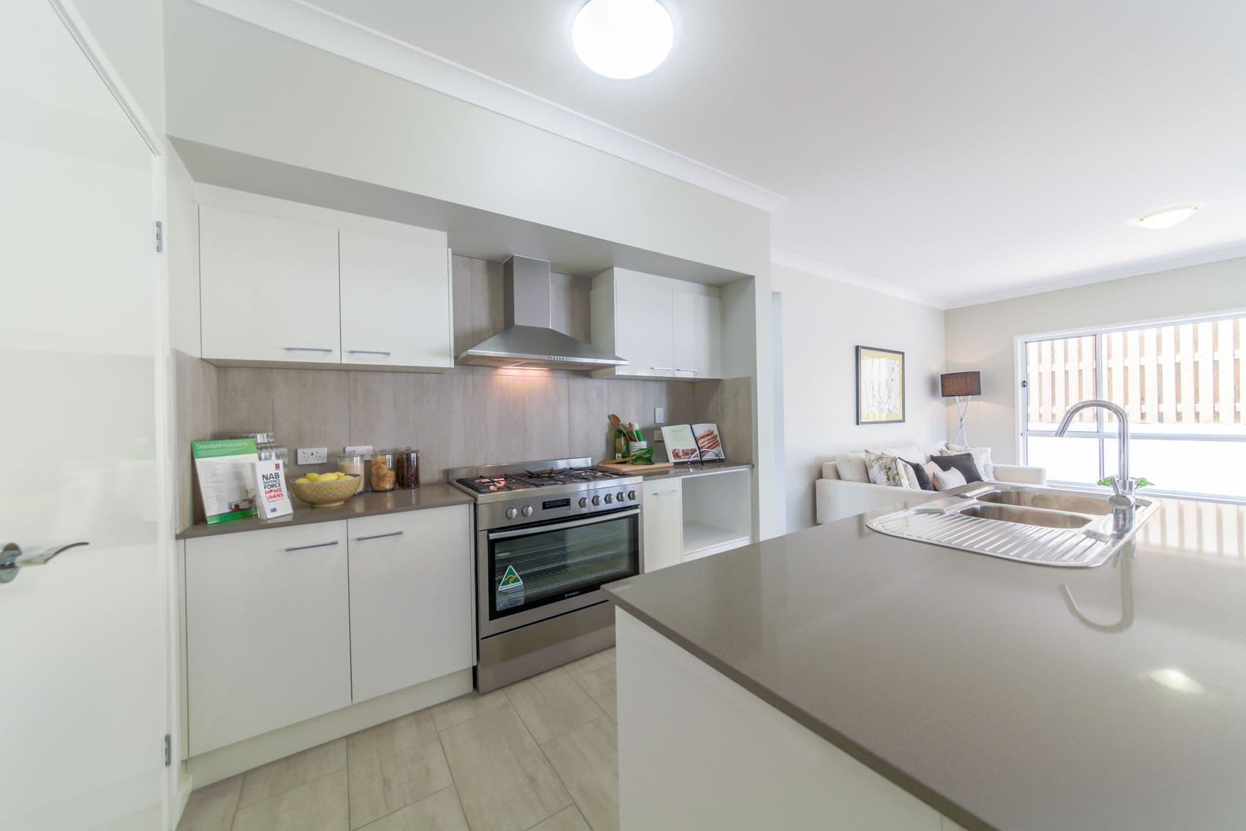 18 Sandalwood Crescent, Griffin QLD 4503, Griffin - Thumbnail 2