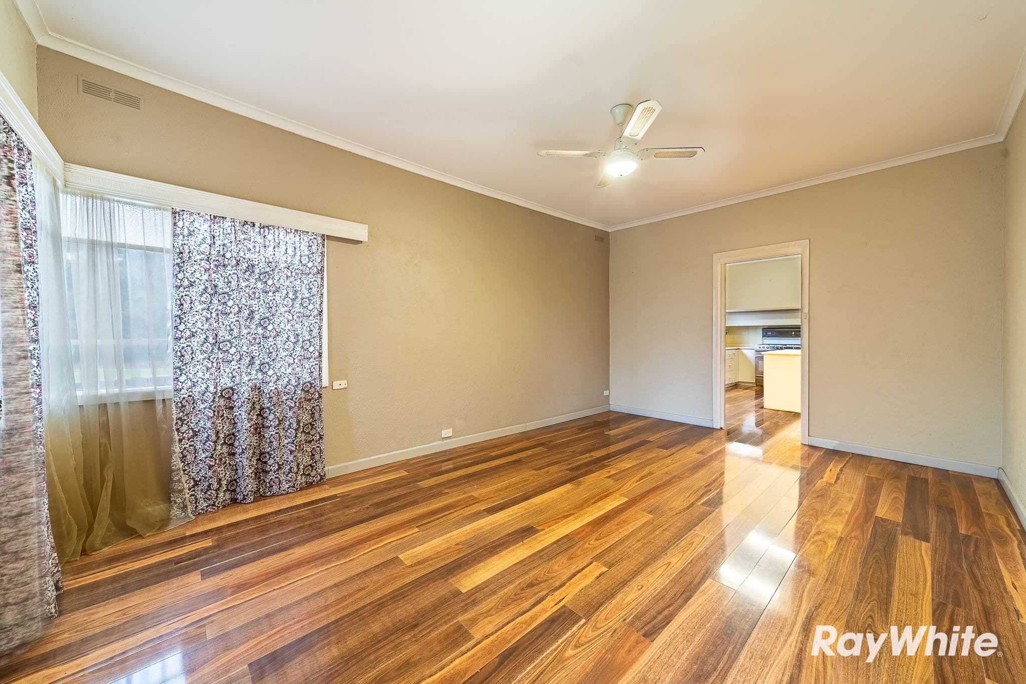 6 Ellis Street, Flora Hill VIC 3550, Flora Hill - Thumbnail 4