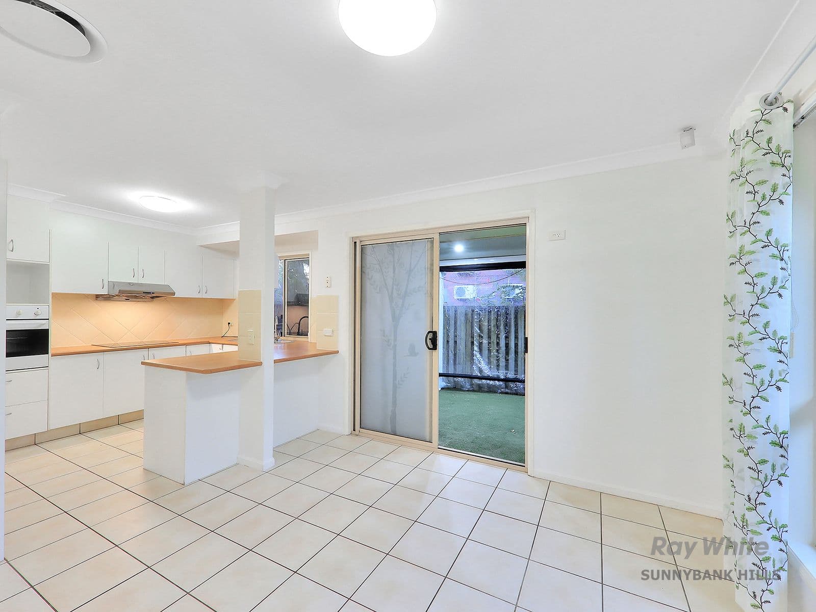 538 Warrigal Road, Eight Mile Plains QLD 4113, Eight Mile Plains - Thumbnail 3