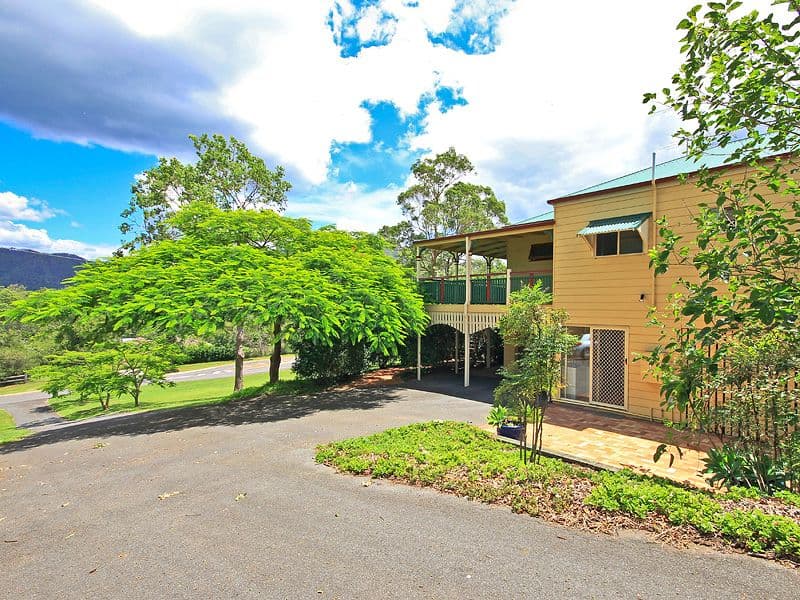 71 Showgrounds Drive, HIGHVALE QLD 4520, Highvale - Thumbnail 2