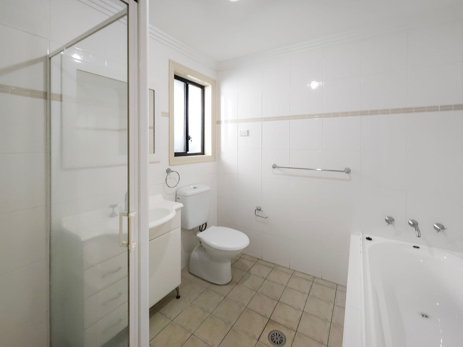 2/93 Ramsay Road, Picnic Point NSW 2213, Picnic Point - Thumbnail 7