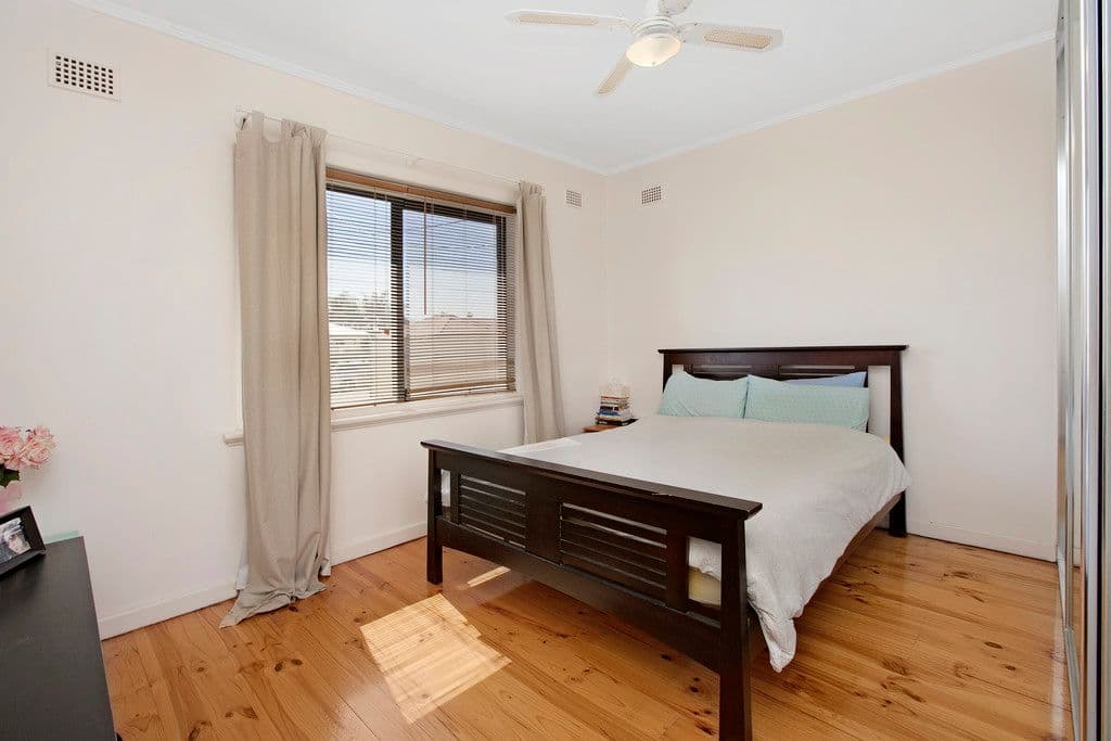 49 Webb Street, Henley Beach SA 5022, Henley Beach - Thumbnail 3
