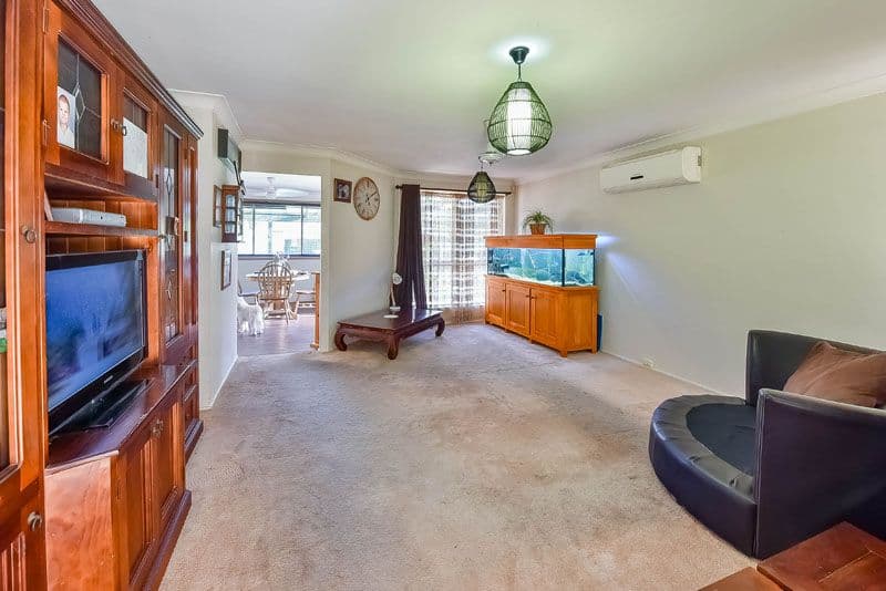 28 Kitching Way, Currans Hill - Thumbnail 2