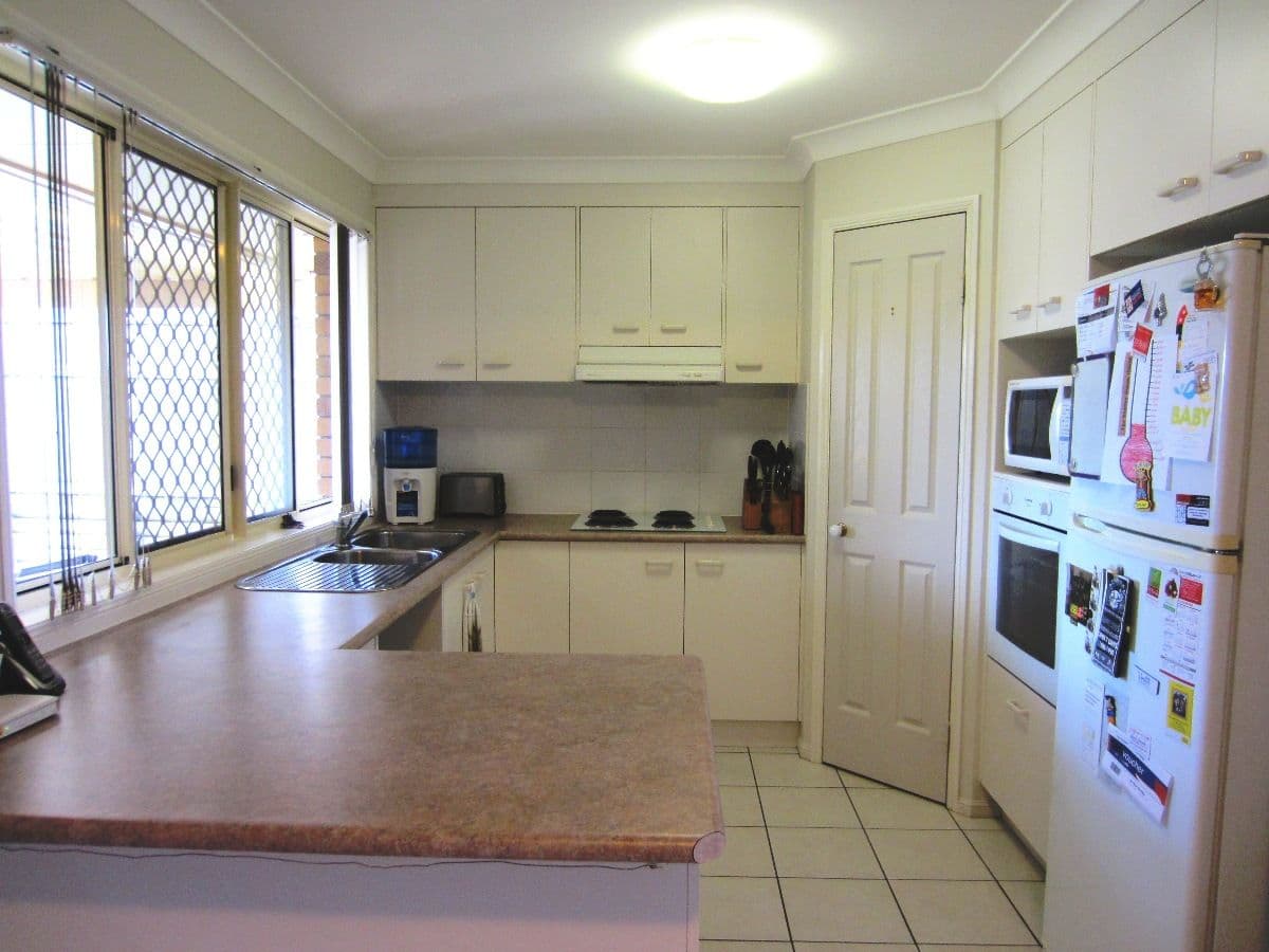 65 Samarinda Street, TINGALPA QLD 4173, Tingalpa - Thumbnail 3