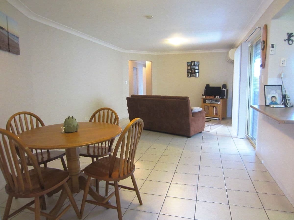 65 Samarinda Street, TINGALPA QLD 4173, Tingalpa - Thumbnail 4