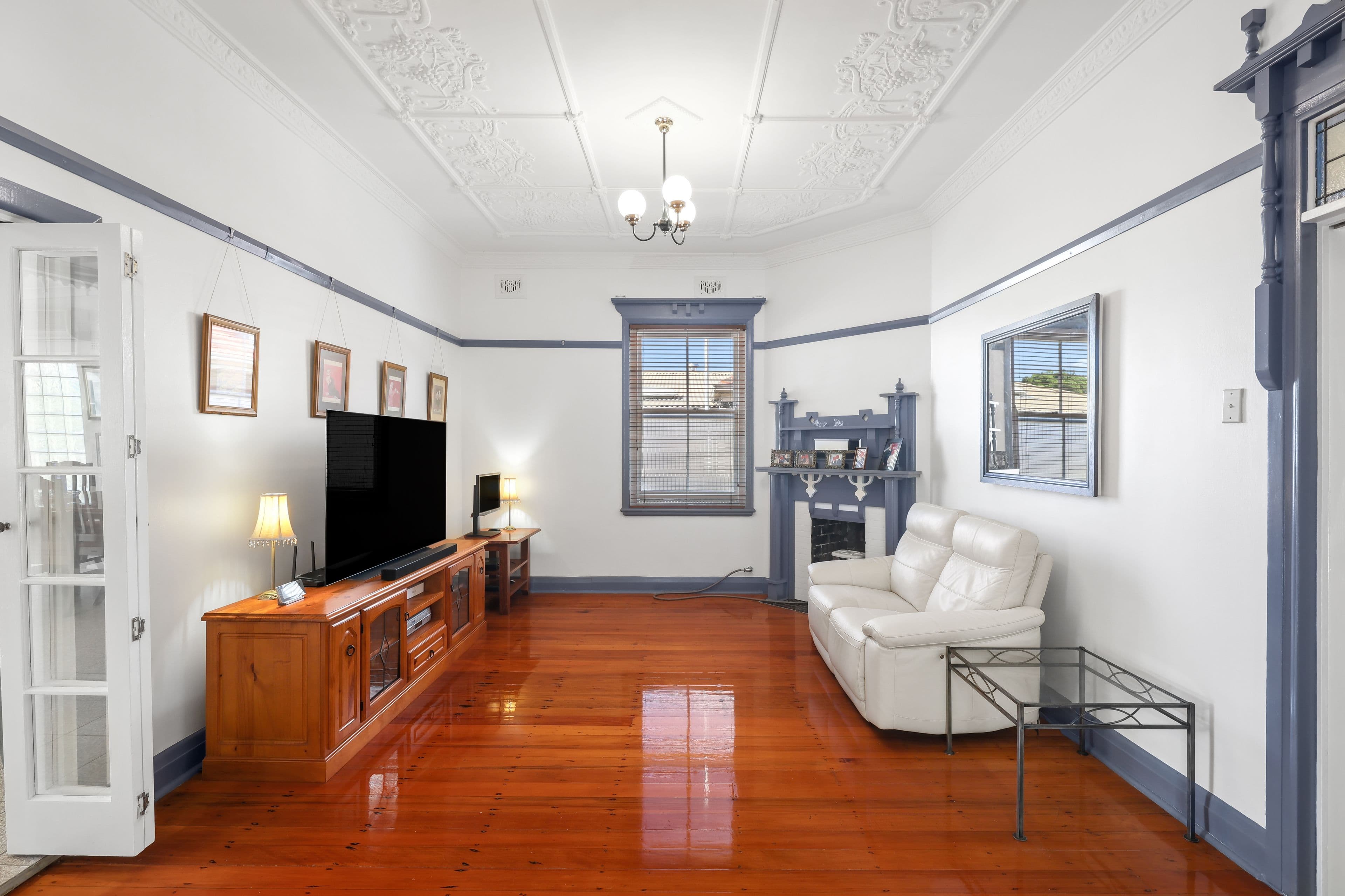28 Service Avenue, Ashfield NSW 2131, Ashfield - Thumbnail 2
