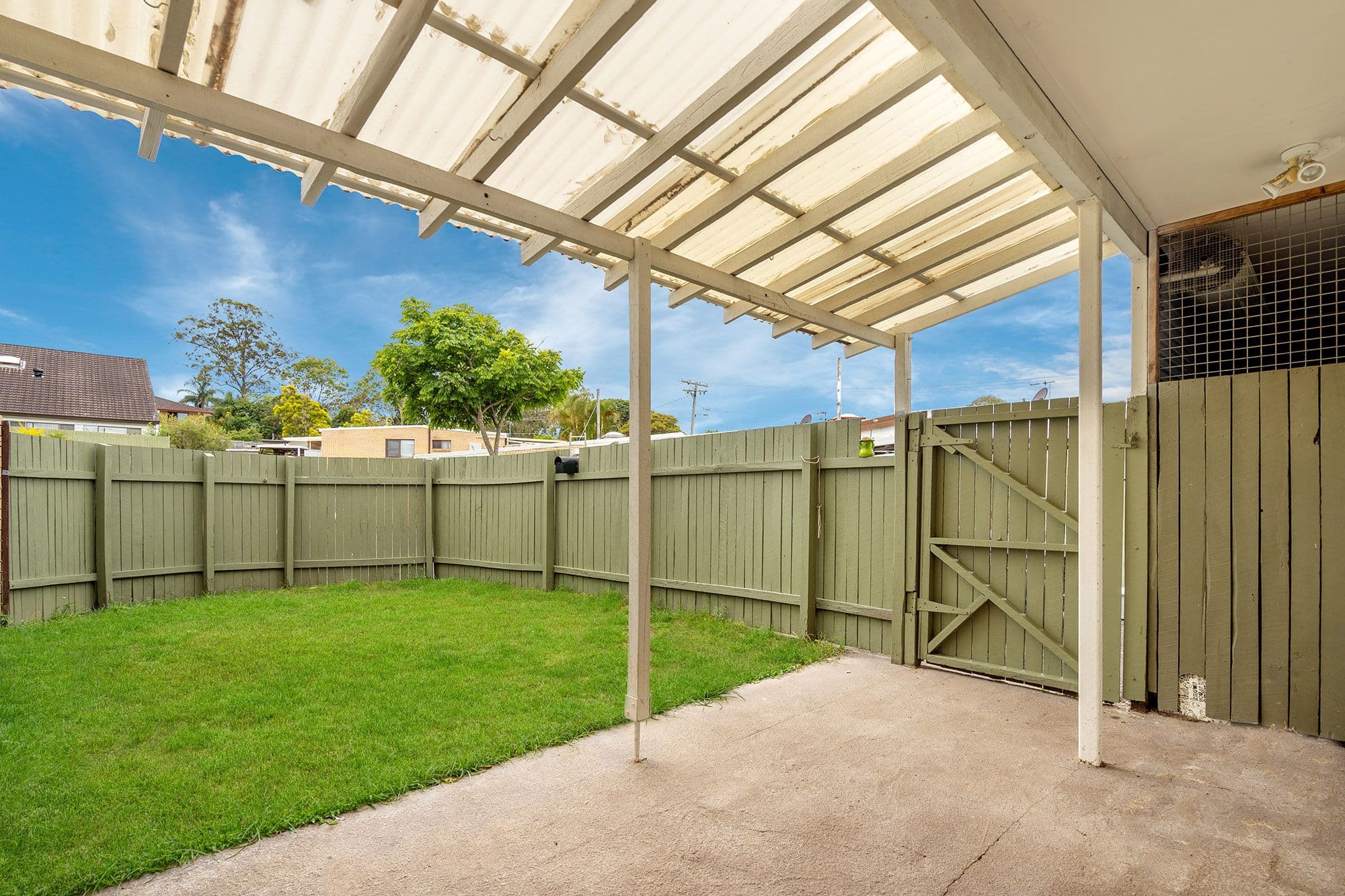 36 Hague Street, Woodridge QLD 4114, Woodridge - Thumbnail 2