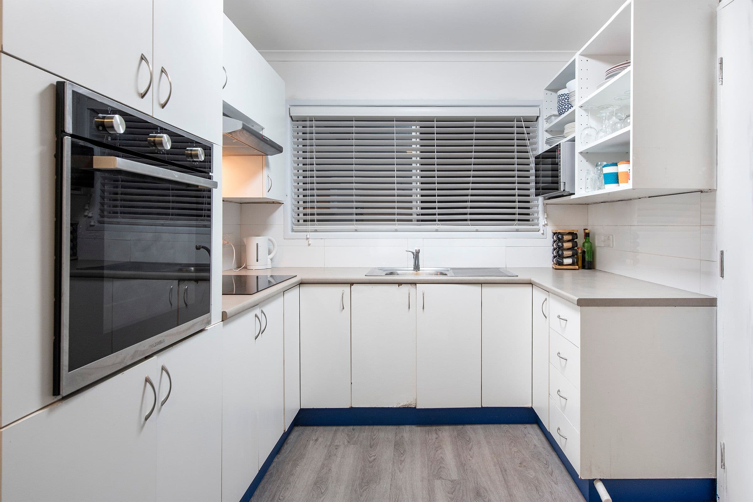 164 Juers Street, Kingston QLD 4114, Kingston - Thumbnail 2