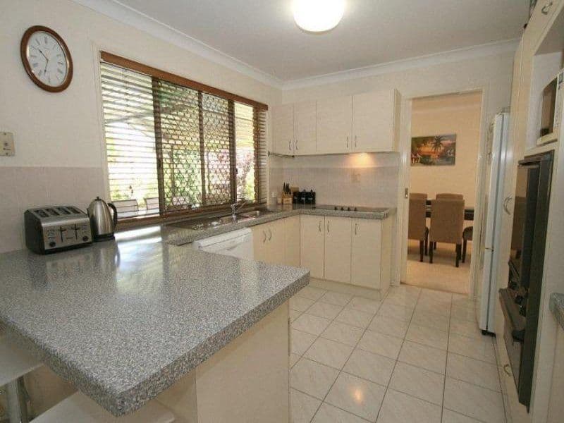 25 Caloundra Street, MANLY WEST QLD 4179, Manly West - Thumbnail 3