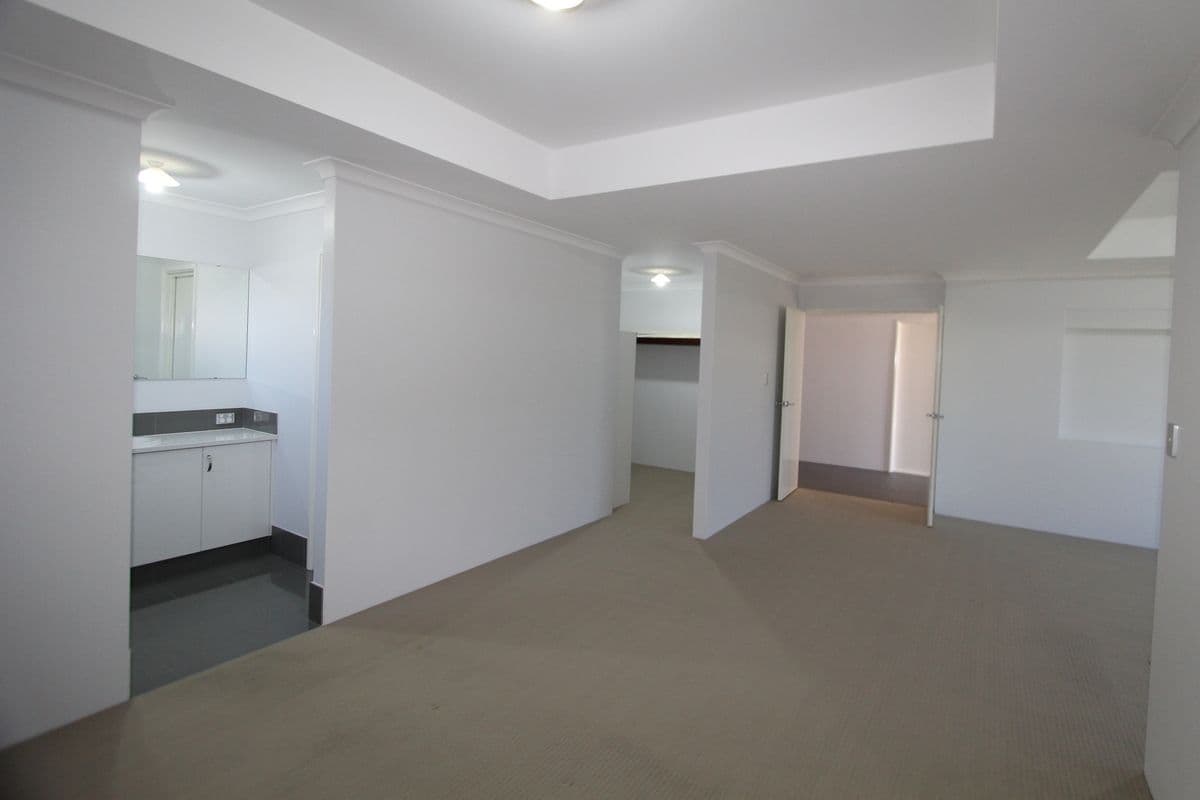 16 Thomby Avenue, Aveley WA 6069, Aveley - Thumbnail 6