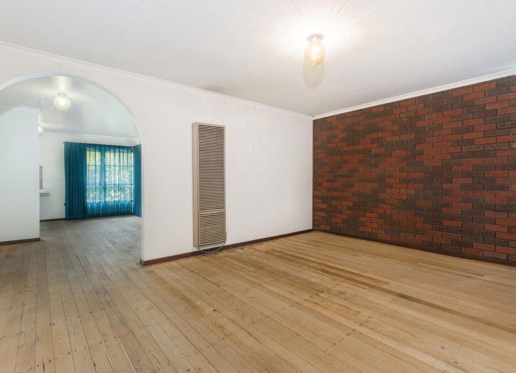44 Gillespie Road, St Albans VIC 3021, St Albans - Thumbnail 3