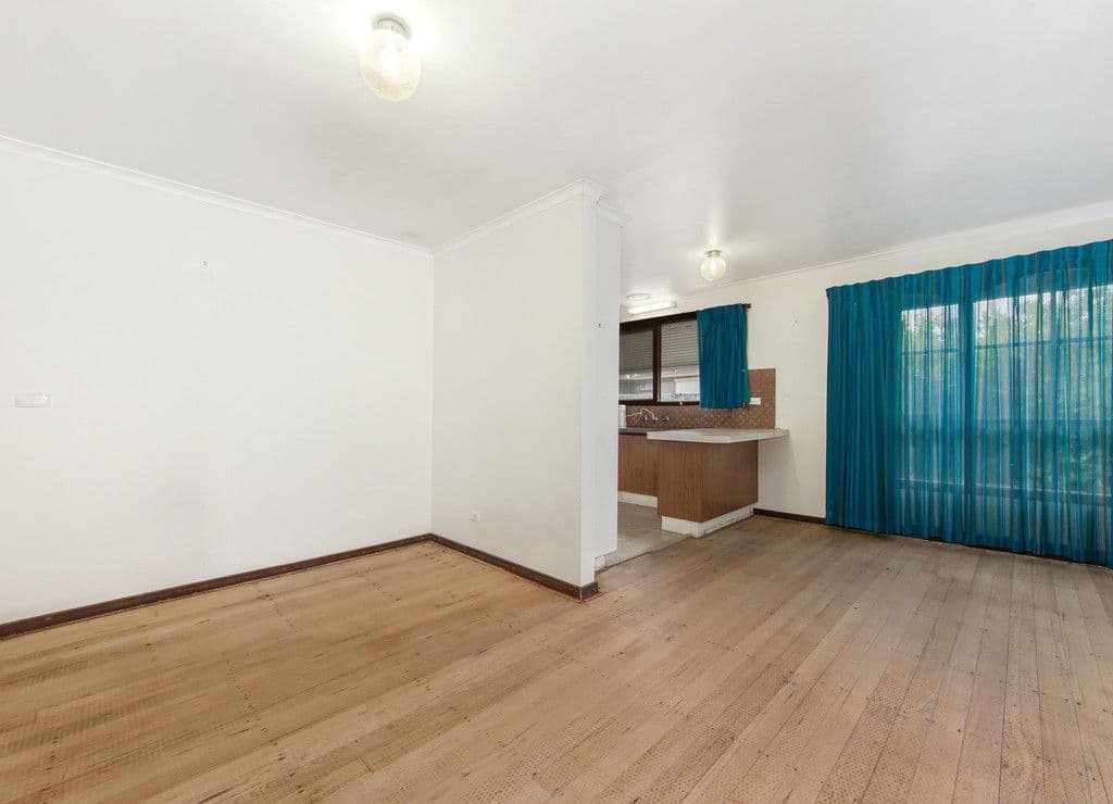 44 Gillespie Road, St Albans VIC 3021, St Albans - Thumbnail 4