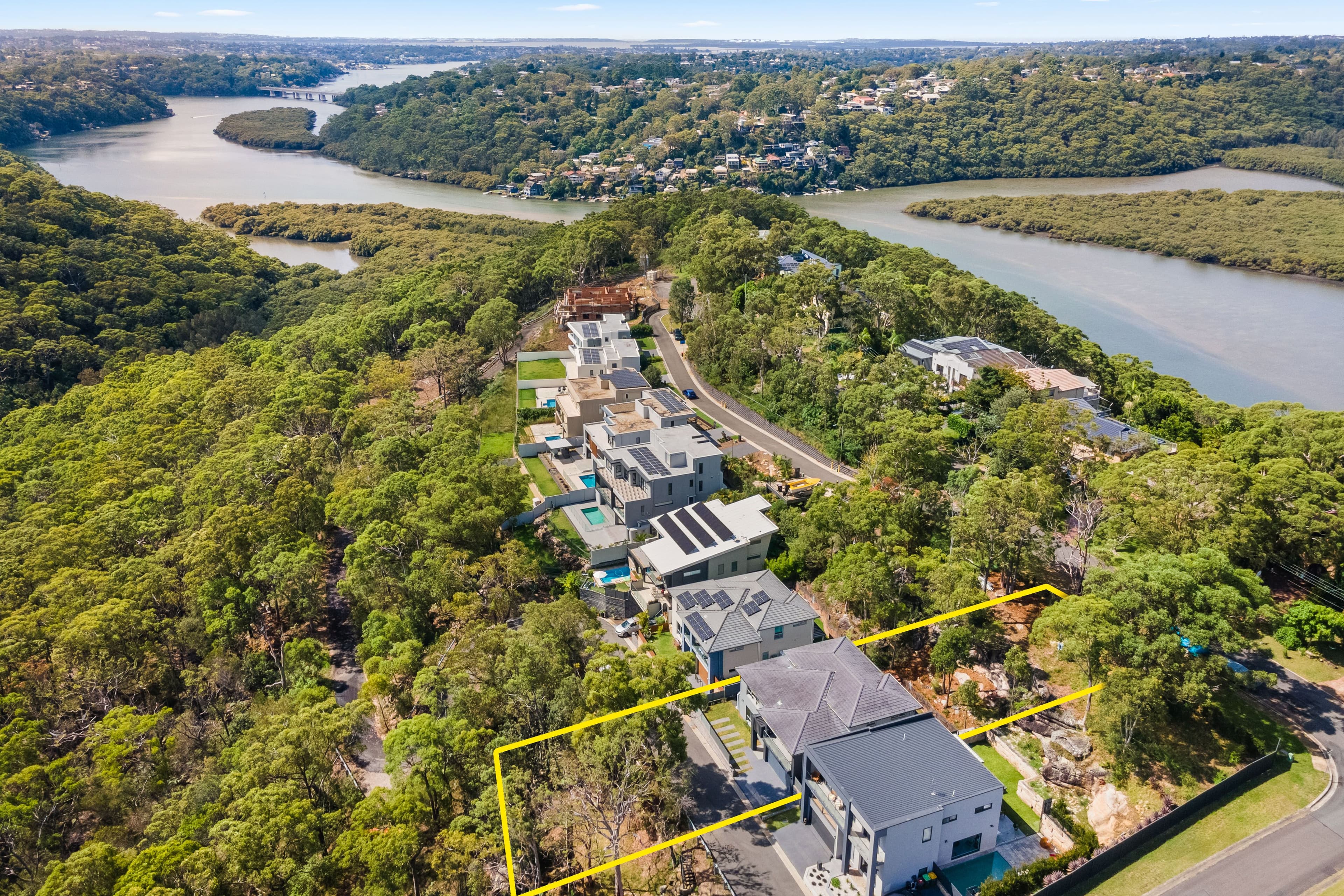 20 Sproule Road, Illawong NSW 2234, Illawong - Image 1