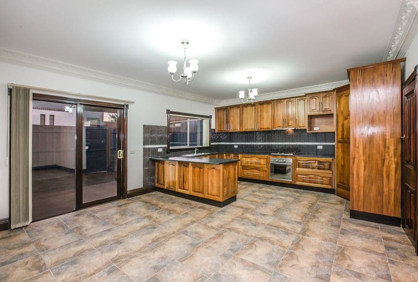 15 Delaware Street, Reservoir VIC 3073, Reservoir - Thumbnail 4