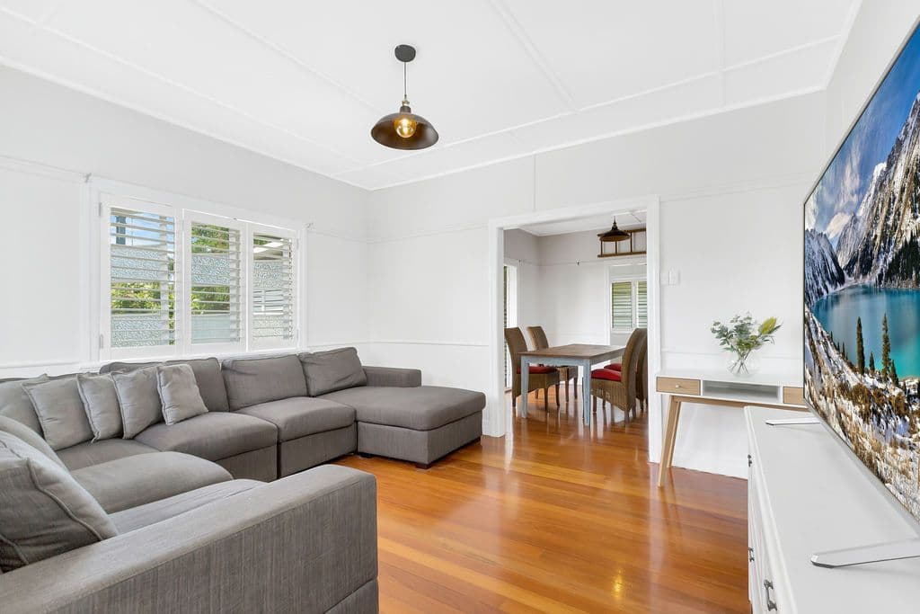 8 Hilda Street, Corinda QLD 4075, Corinda - Thumbnail 2