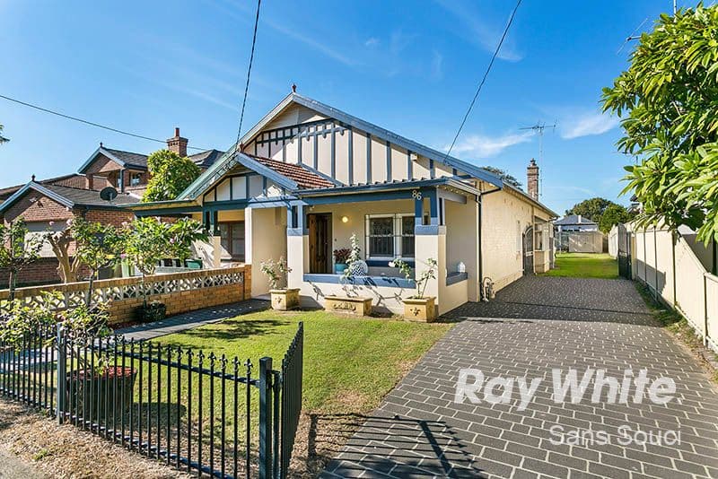 86 Crawford Road, Brighton-Le-Sands - Image 1