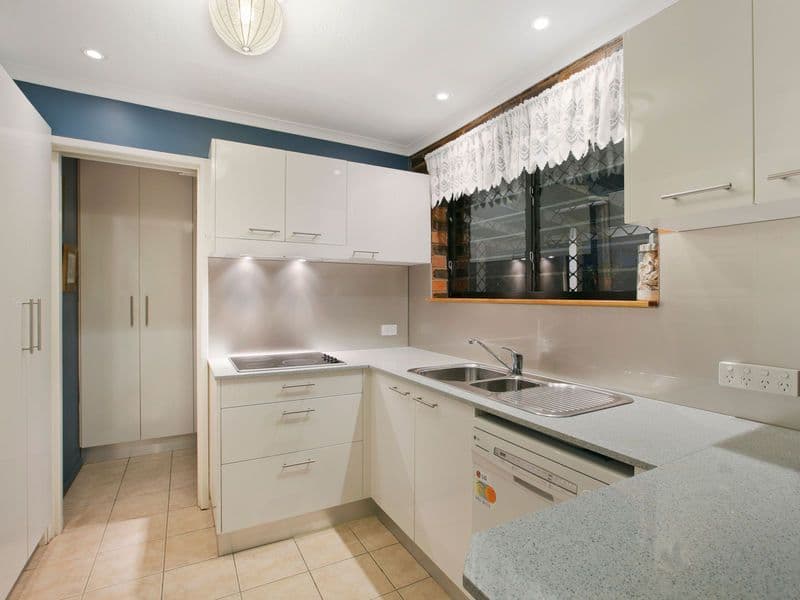 44 Ingleston Street, Wynnum West QLD 4178, Wynnum West - Thumbnail 3