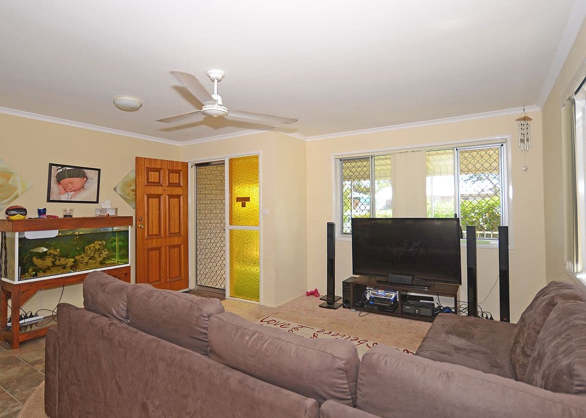 8 Turrum Street, SCARNESS QLD 4655, Scarness - Thumbnail 2