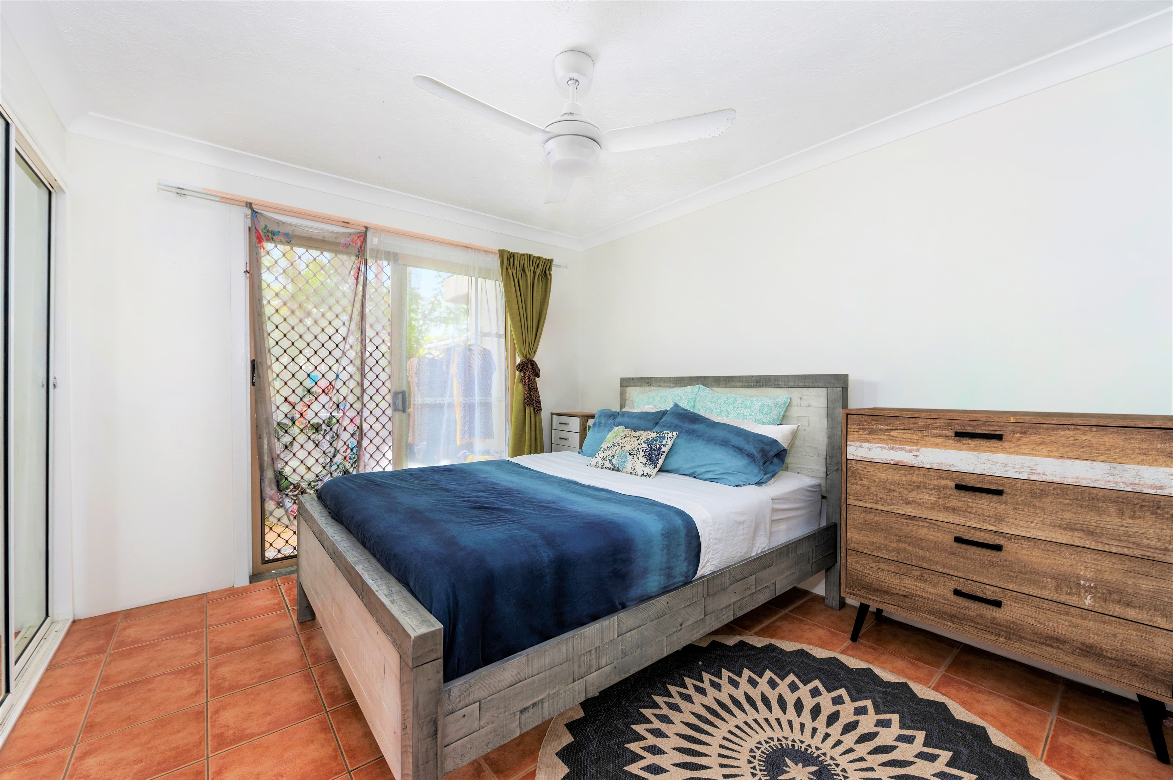 68 Stanhill Drive, CHEVRON ISLAND QLD 4217, Chevron Island - Thumbnail 4