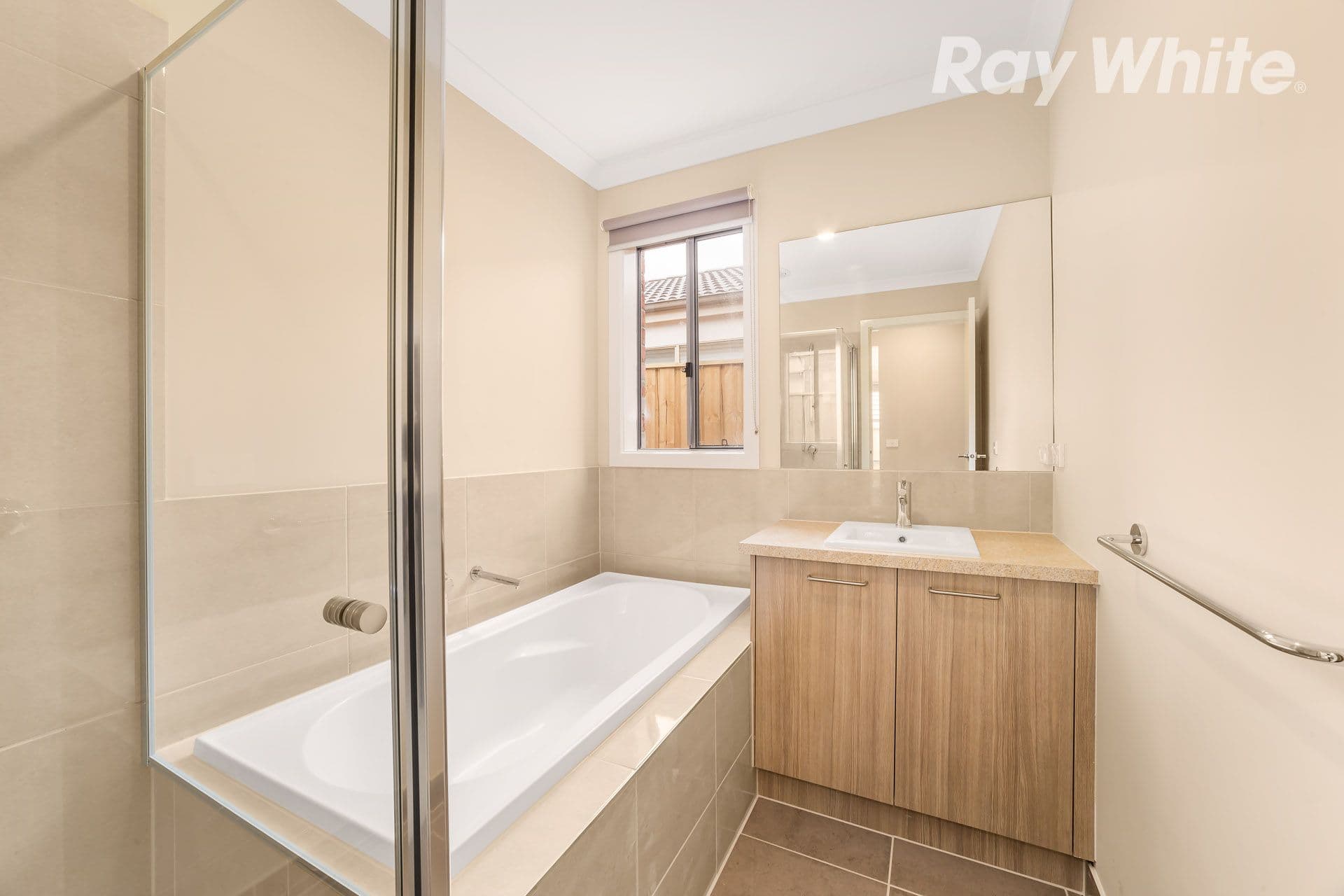 11 Scotchmer Crescent, Mernda VIC 3754, Mernda - Thumbnail 5