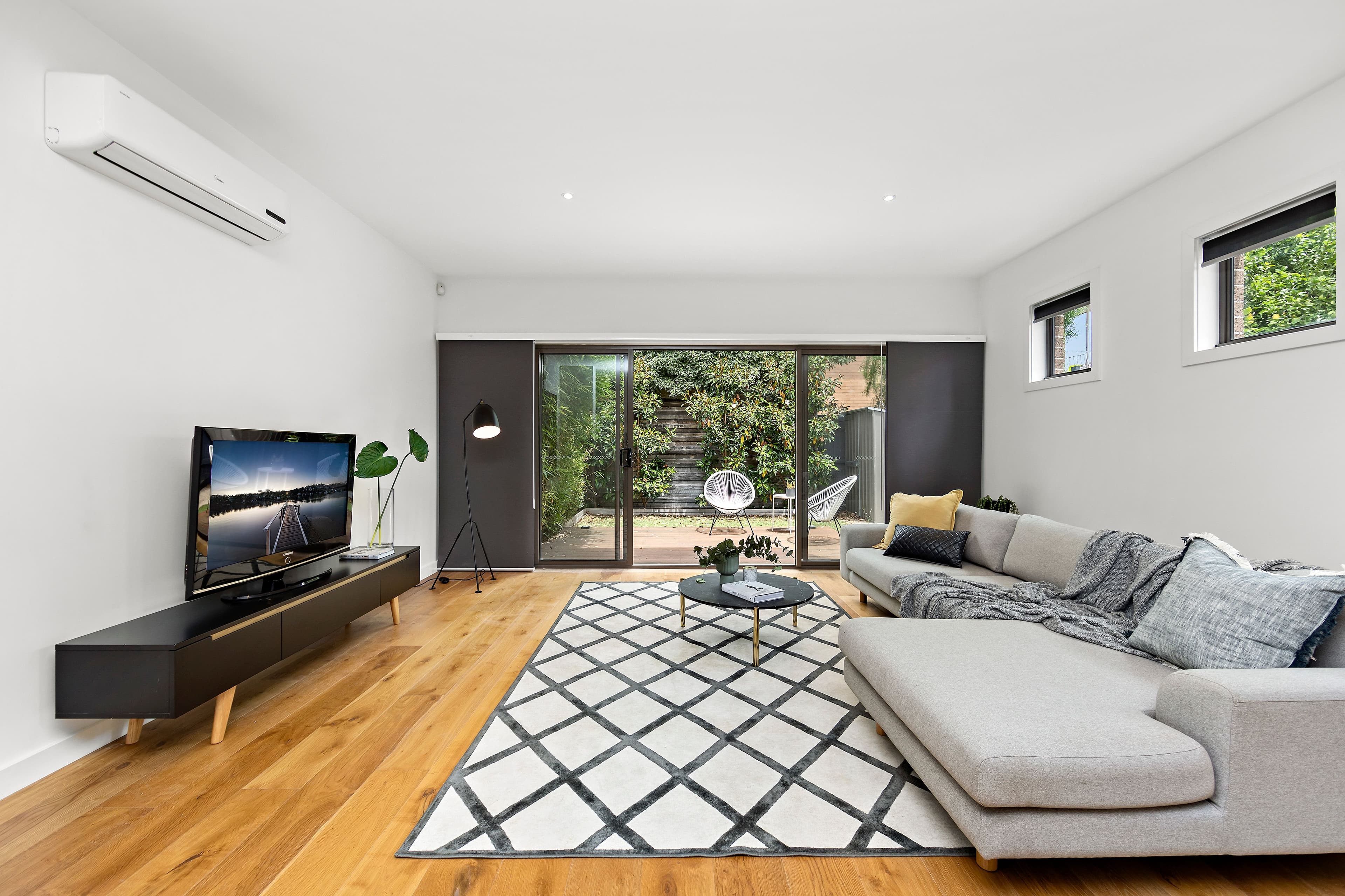 12 Scott Street, Seddon VIC 3011, Seddon - Thumbnail 2