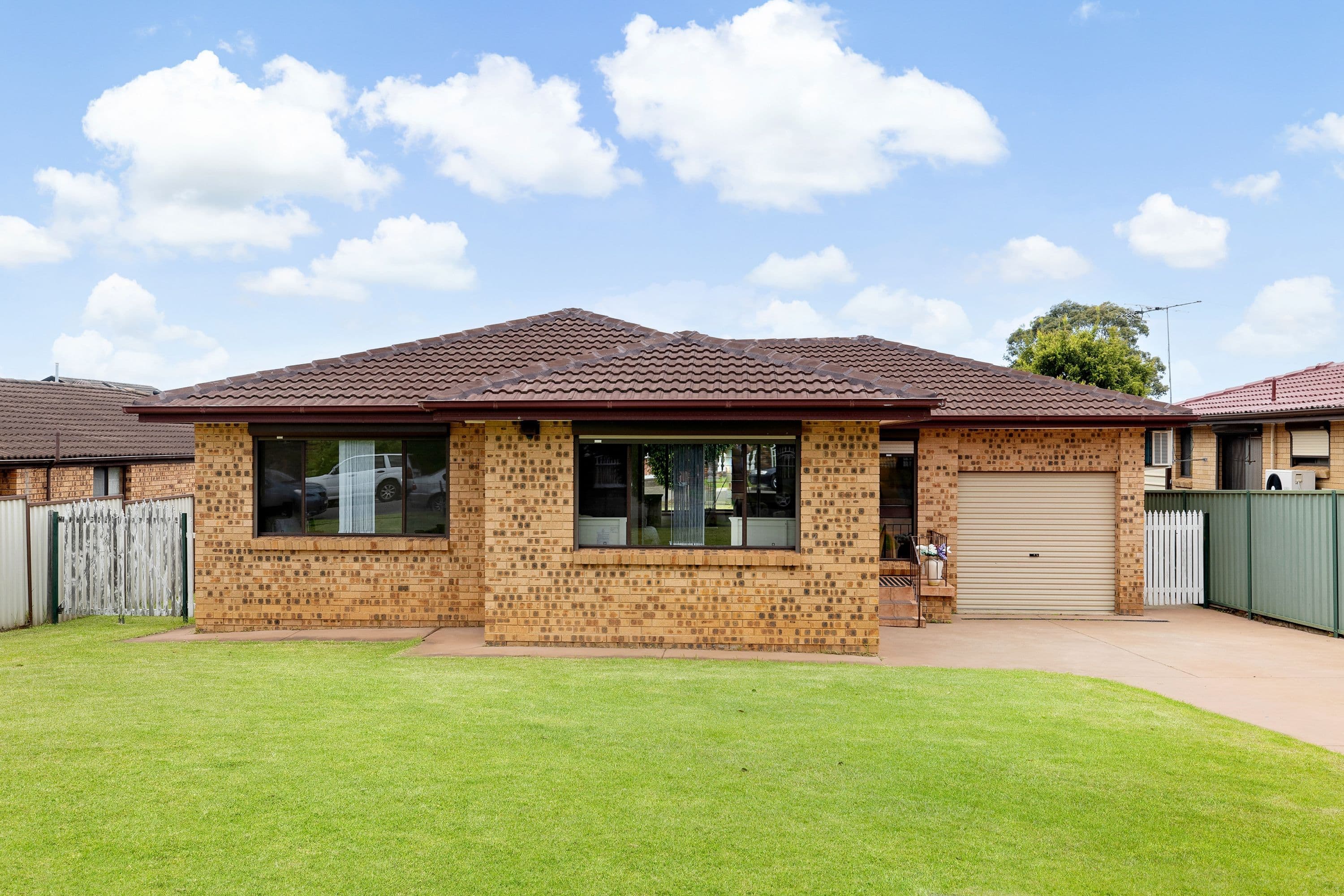 11 Murrumburrah Street, Wakeley NSW 2176, Wakeley - Image 1