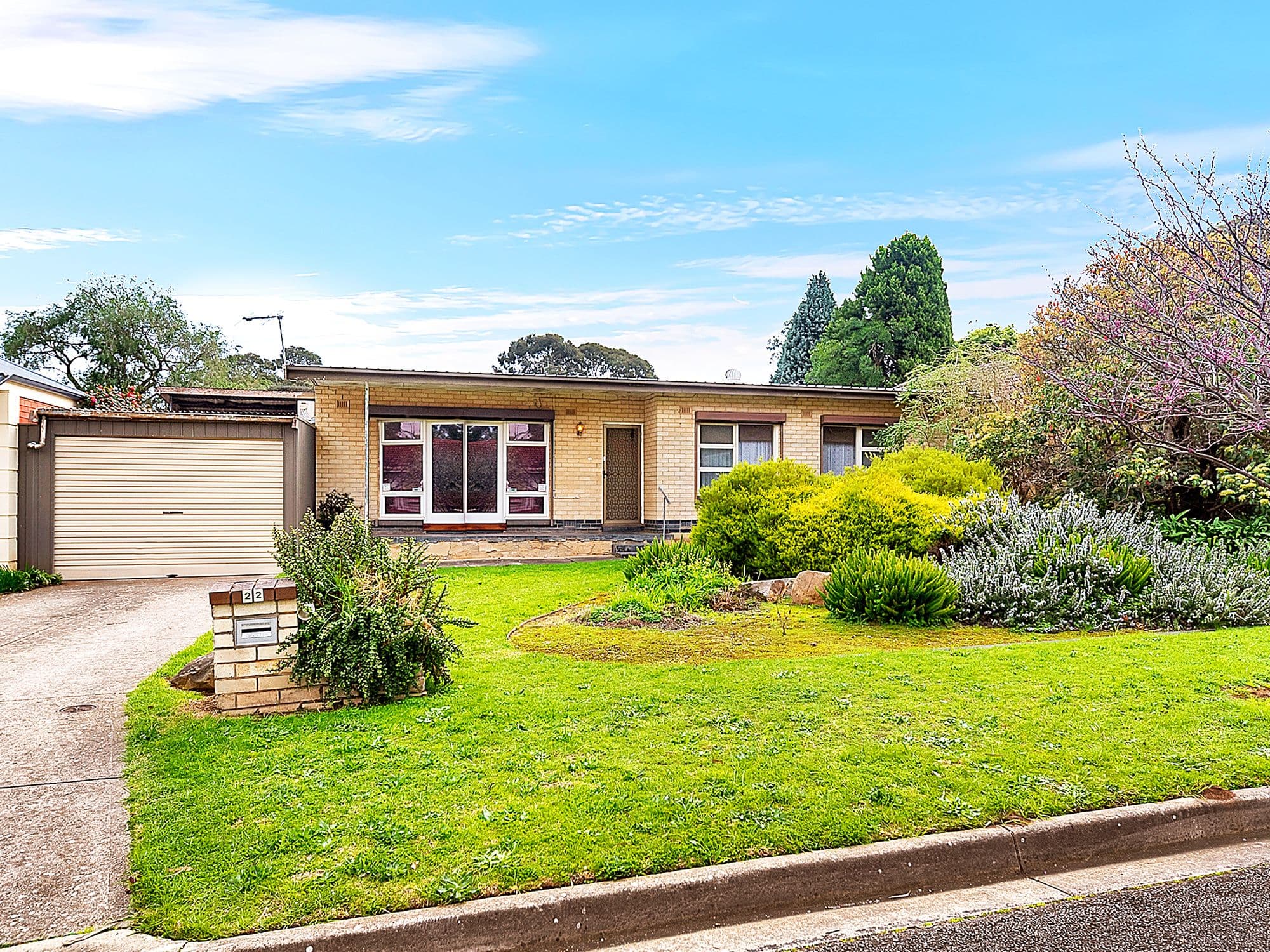22 Creek View Drive, Redwood Park SA 5097, Redwood Park - Thumbnail 2