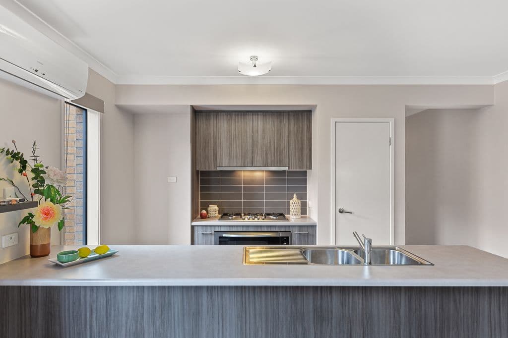 13 Strachan Rise, Mernda VIC 3754, Mernda - Thumbnail 5