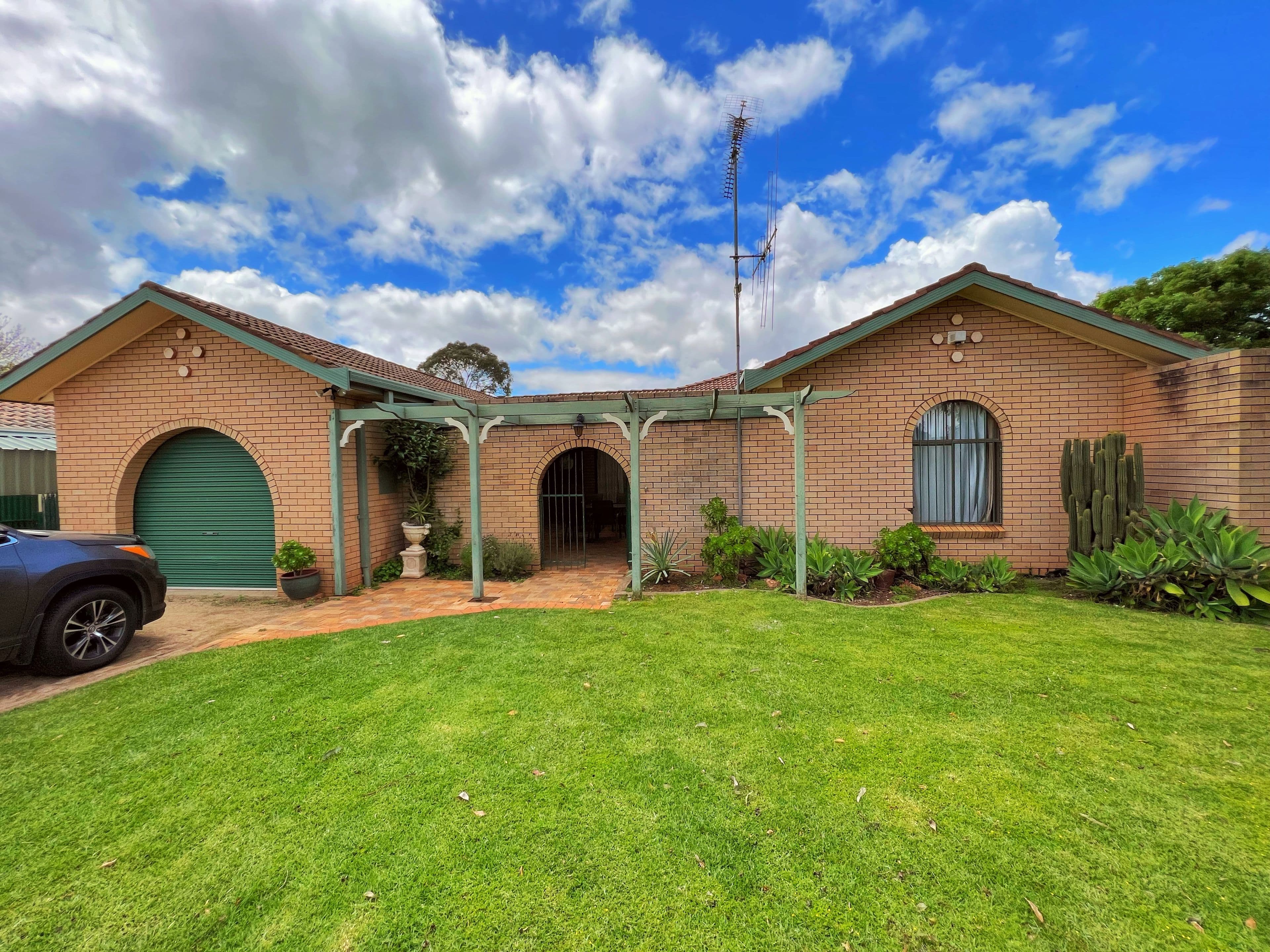 65 Edward Street, Forbes NSW 2871, Forbes - Image 1