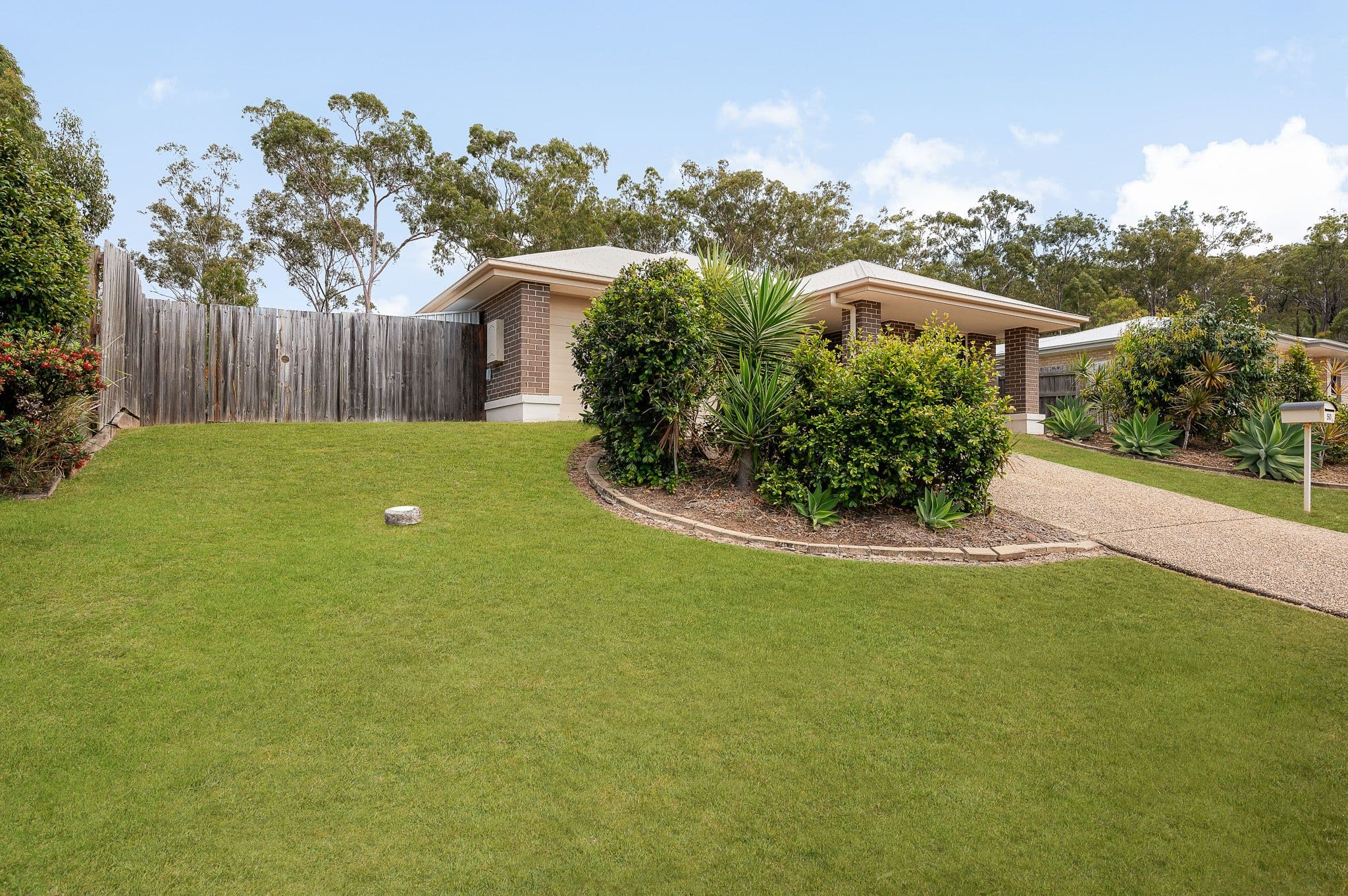 50 Iris Road, Kirkwood QLD 4680, Kirkwood - Thumbnail 2